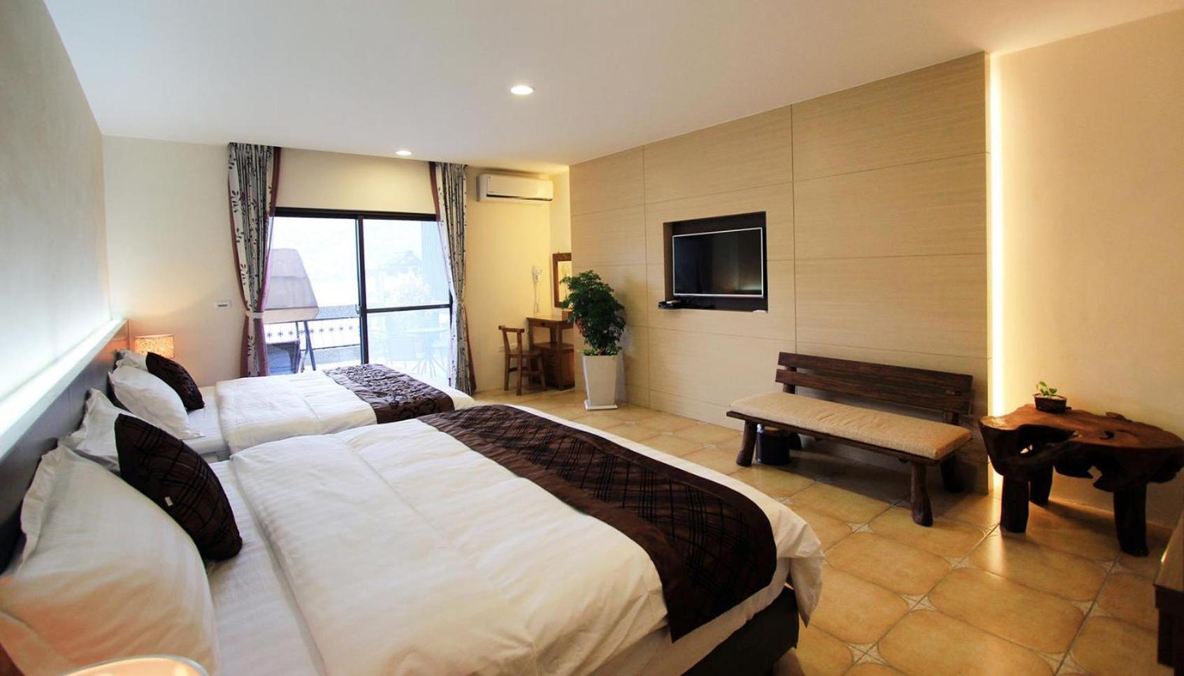 Lakeside 46 Chinan Room photo