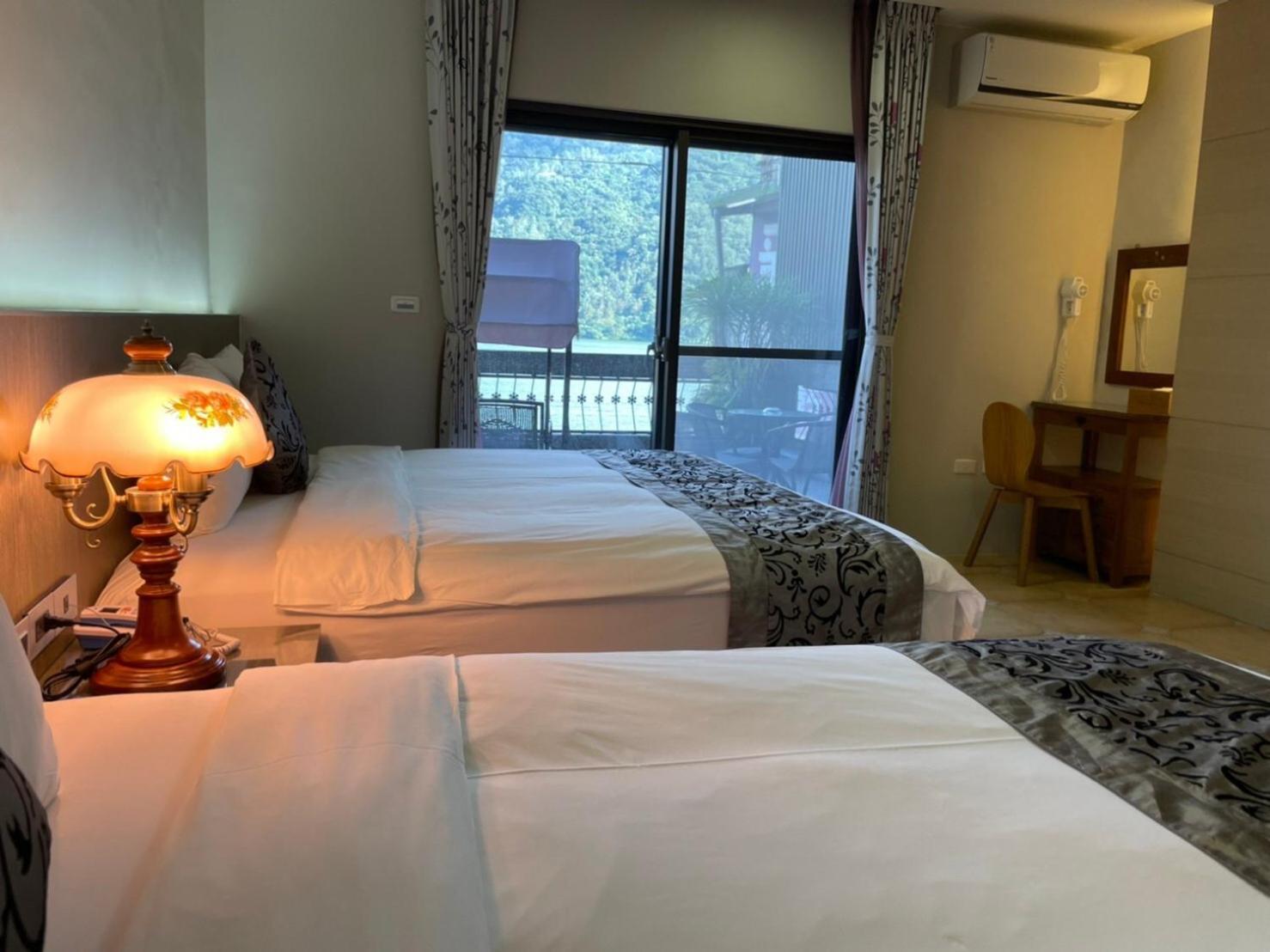 Lakeside 46 Chinan Room photo